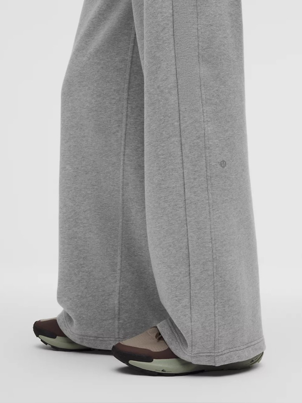 Lululemon Scuba Mid Rise Wide Leg Pant Gray Small - Picture 4 of 16
